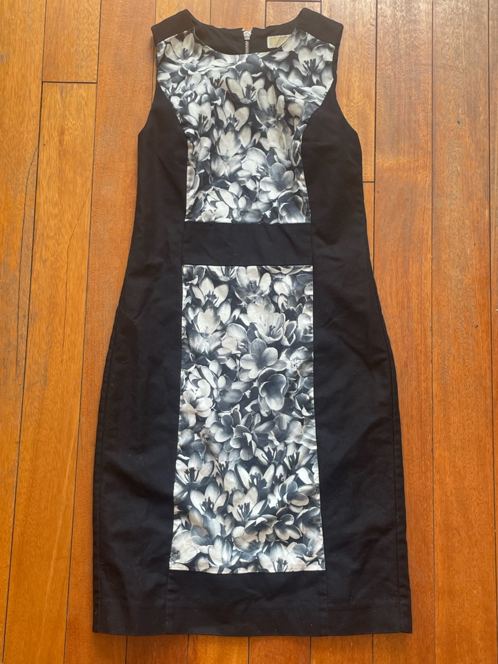 Michael Kors Black Skirt with Gray Floral Lining